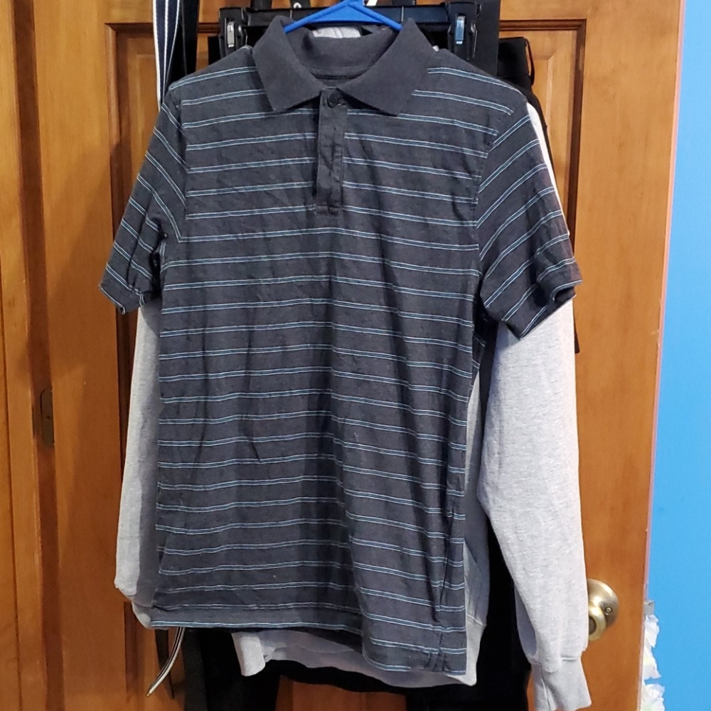 Reward Classic Collared Shirt Size Small